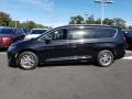 2019 Brilliant Black Crystal Pearl Chrysler Pacifica Limited  photo #3