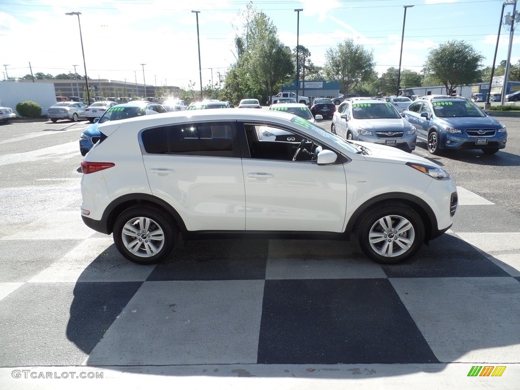 2017 Sportage LX AWD - Clear White / Black photo #3