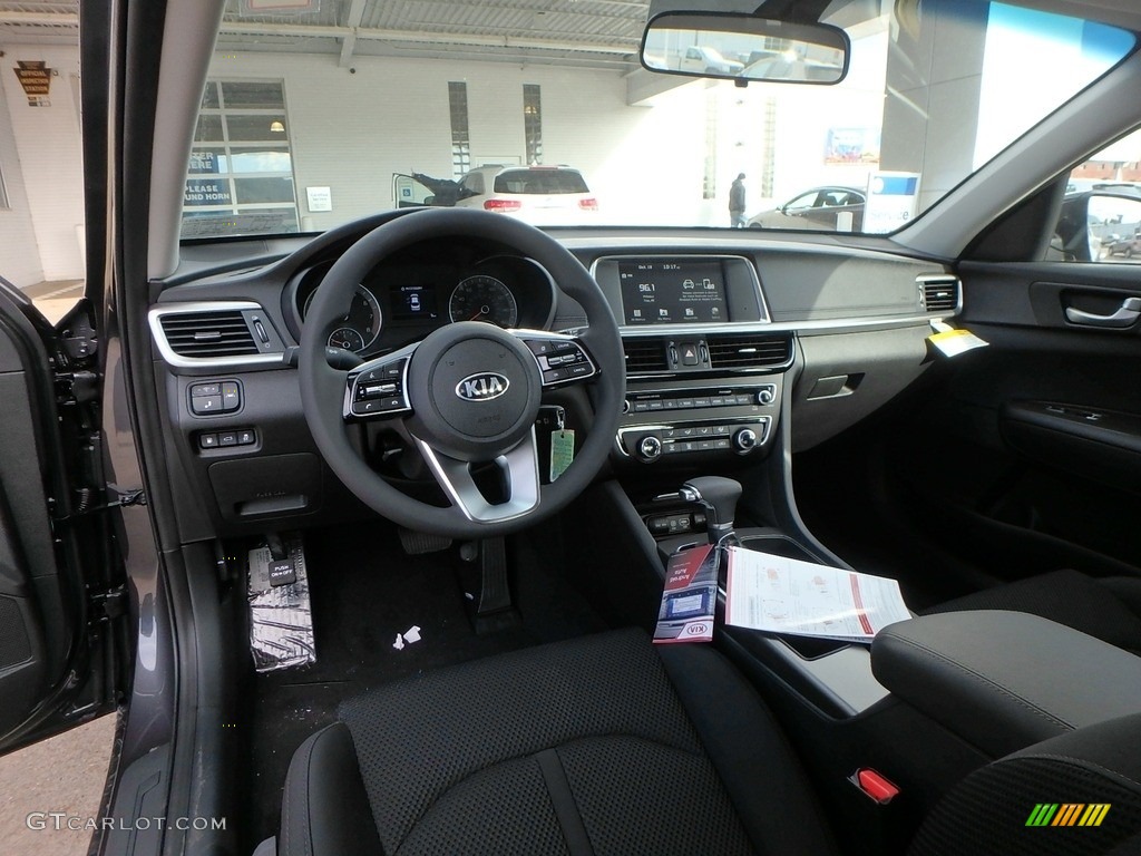 Black Interior 2019 Kia Optima LX Photo #130000530