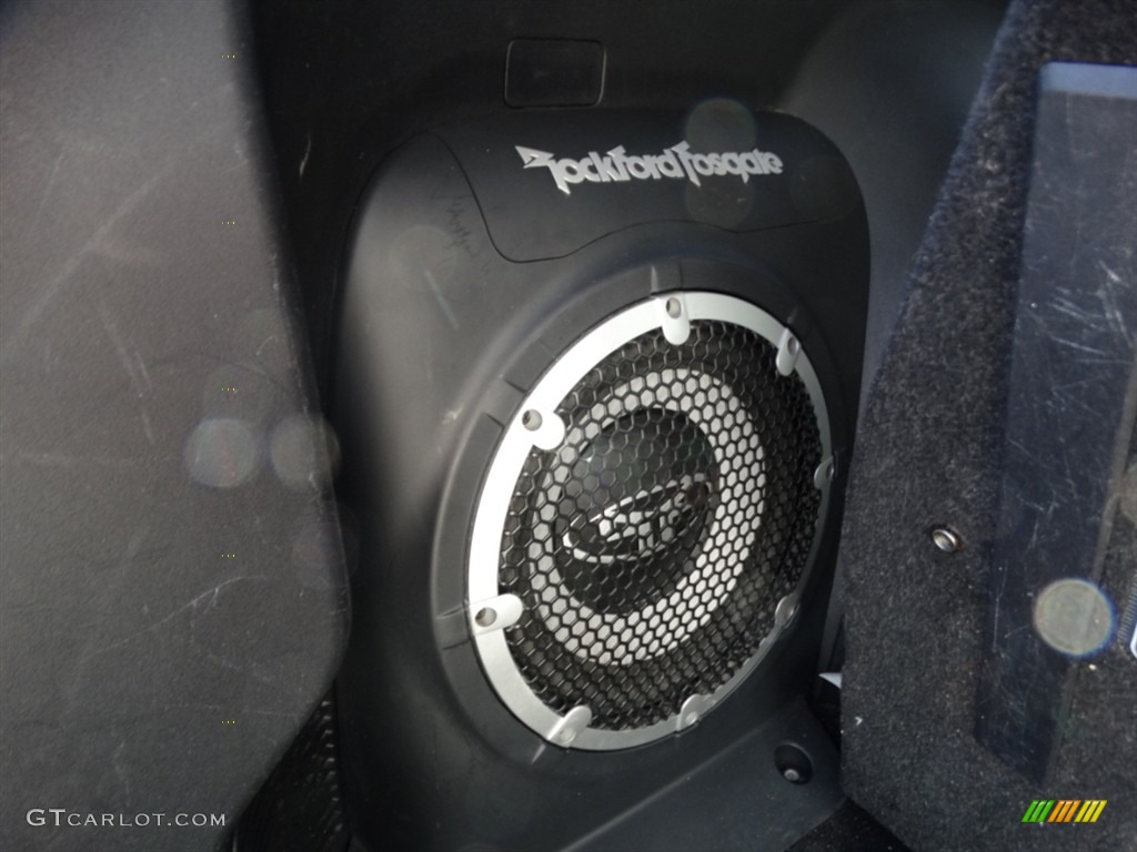 2009 Outlander XLS 4WD - Labrador Black Pearl / Black photo #28