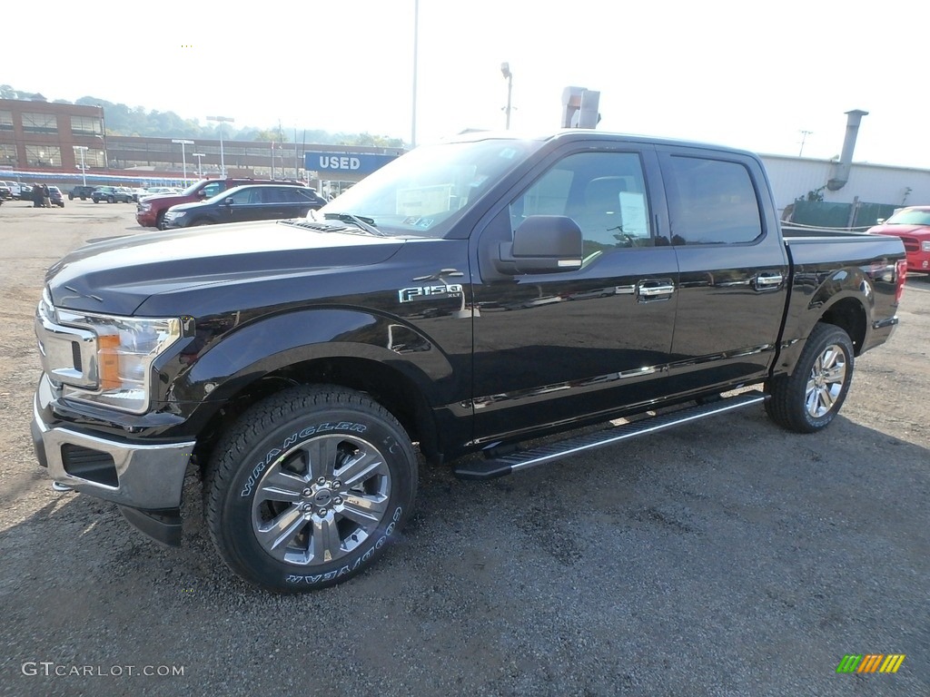 2018 F150 XLT SuperCrew 4x4 - Shadow Black / Earth Gray photo #6