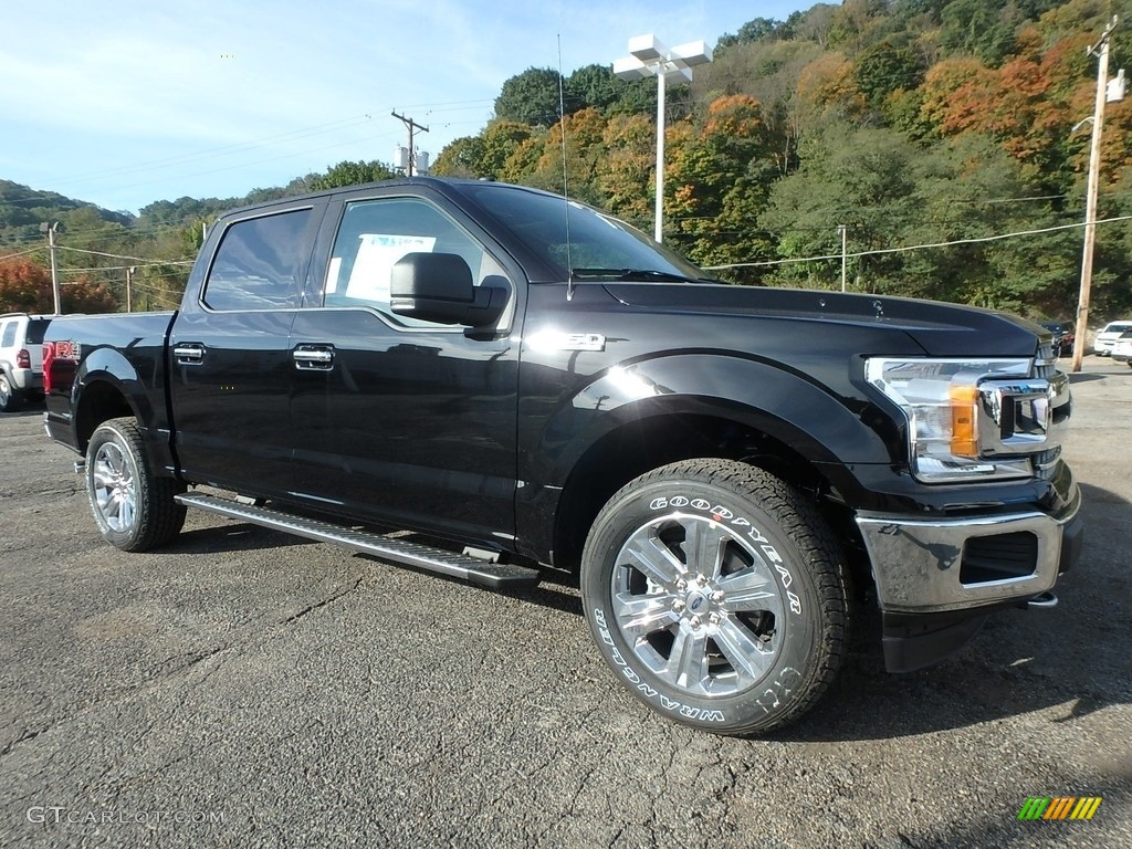 2018 F150 XLT SuperCrew 4x4 - Shadow Black / Earth Gray photo #8