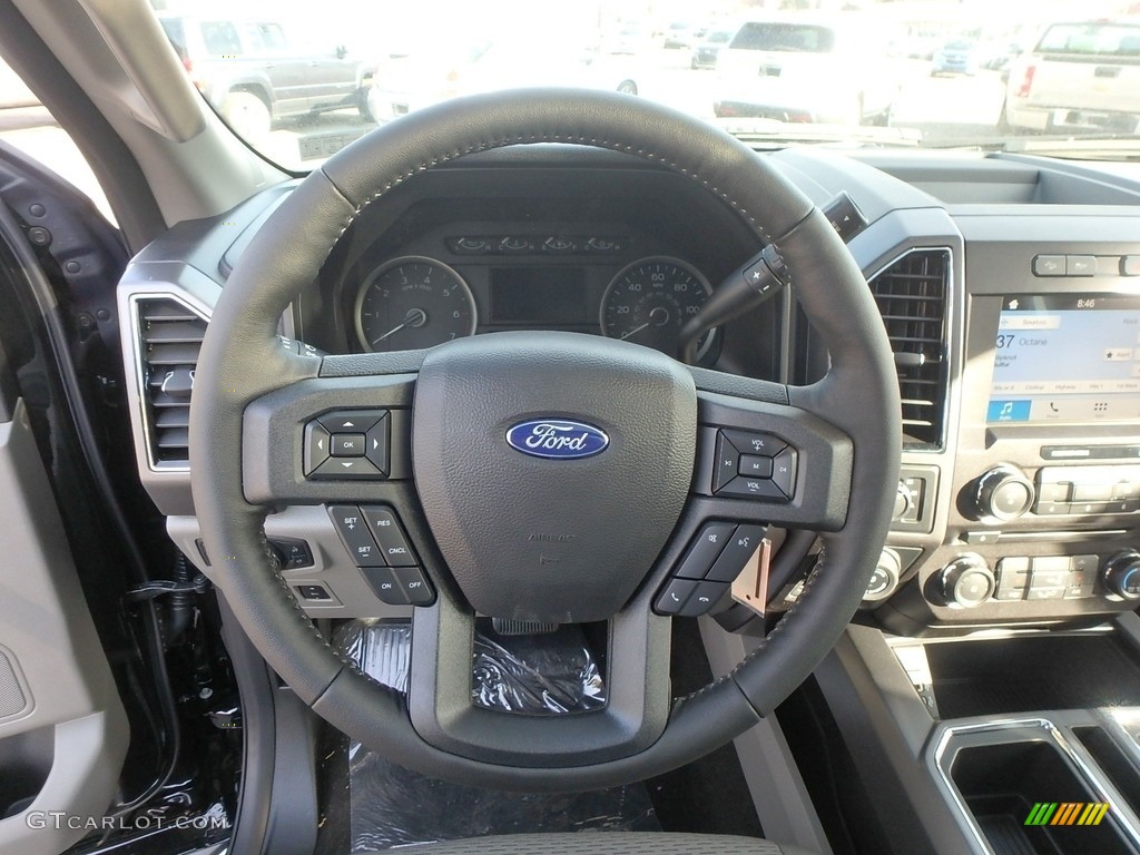 2018 F150 XLT SuperCrew 4x4 - Shadow Black / Earth Gray photo #17