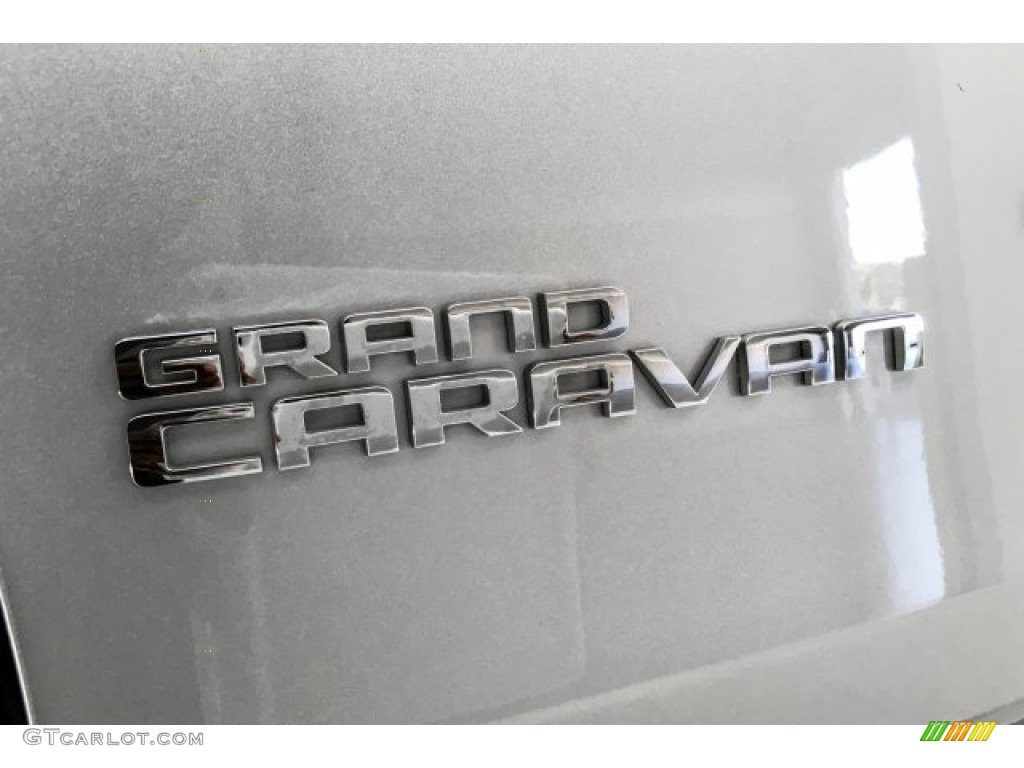 2017 Grand Caravan GT - Billet Metallic / Black photo #7