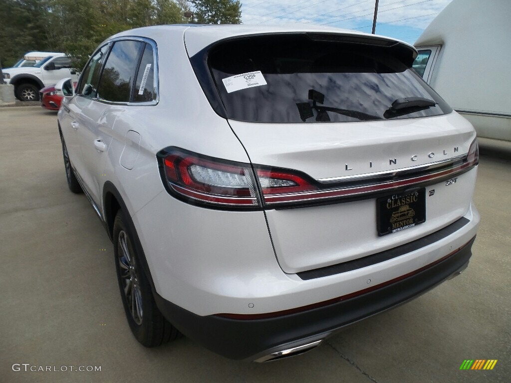 White Platinum 2019 Lincoln Nautilus Select Exterior Photo #130007031