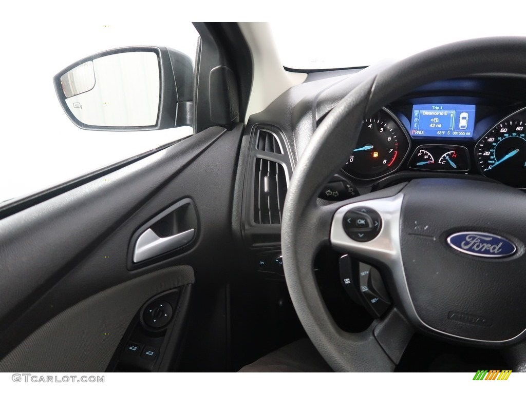 2013 Focus SE Sedan - Sterling Gray / Charcoal Black photo #17