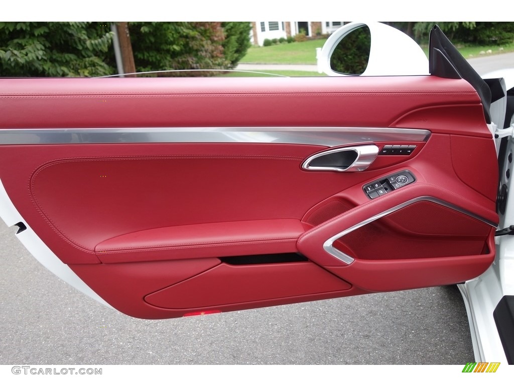 2017 Porsche 911 Carrera 4S Cabriolet Door Panel Photos