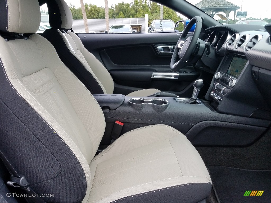 2018 Mustang EcoBoost Convertible - Lightning Blue / Ceramic photo #9