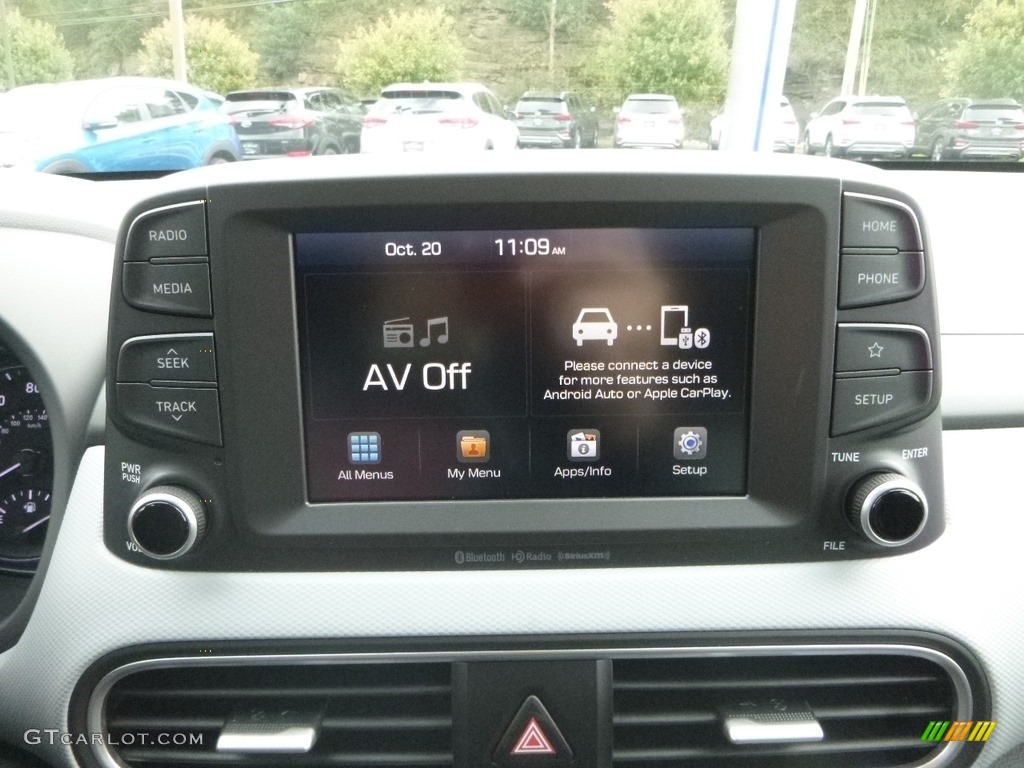 2019 Hyundai Kona SEL AWD Controls Photo #130018097