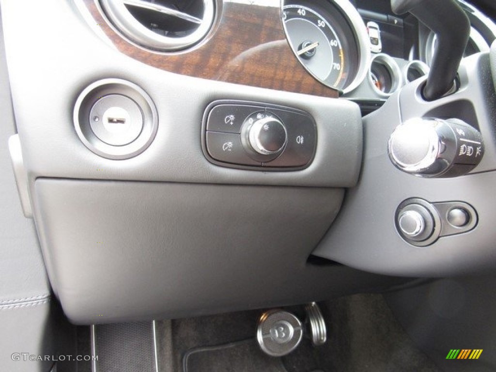 2013 Bentley Continental GT V8 Standard Continental GT V8 Model Controls Photo #130019023