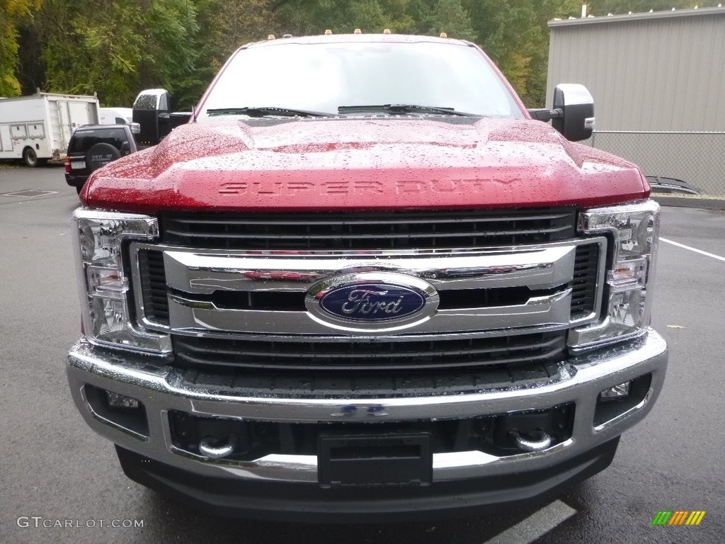 2019 F250 Super Duty XLT Crew Cab 4x4 - Ruby Red / Earth Gray photo #4