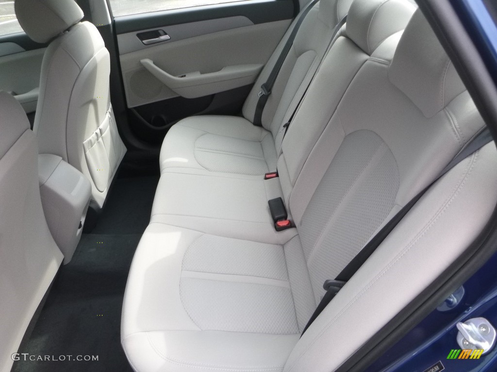 2019 Hyundai Sonata SE Rear Seat Photos