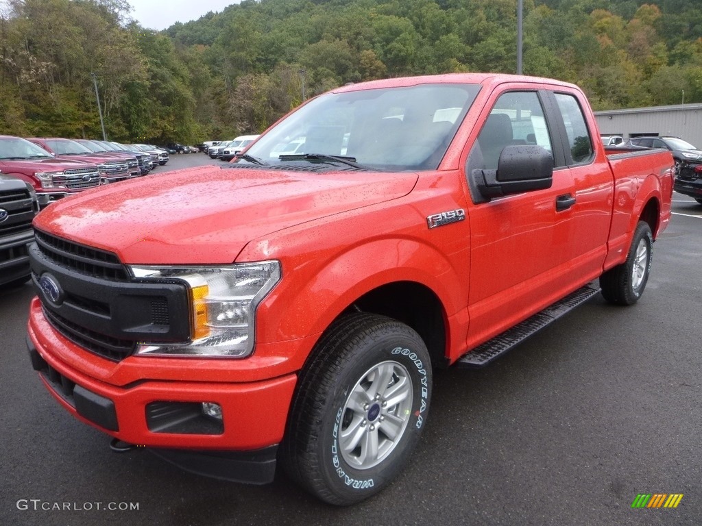 2018 F150 XL SuperCab 4x4 - Race Red / Earth Gray photo #5