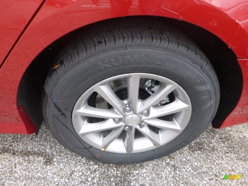2019 Hyundai Sonata SE Wheel Photos