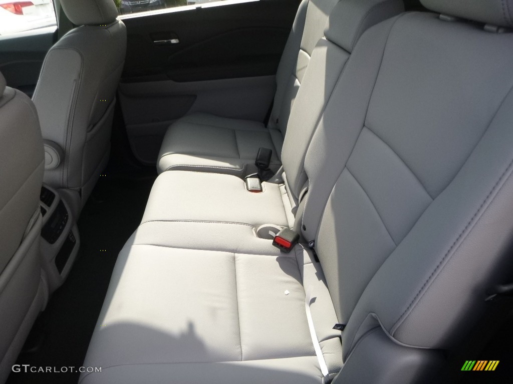 2019 Honda Pilot EX-L AWD Rear Seat Photo #130021663