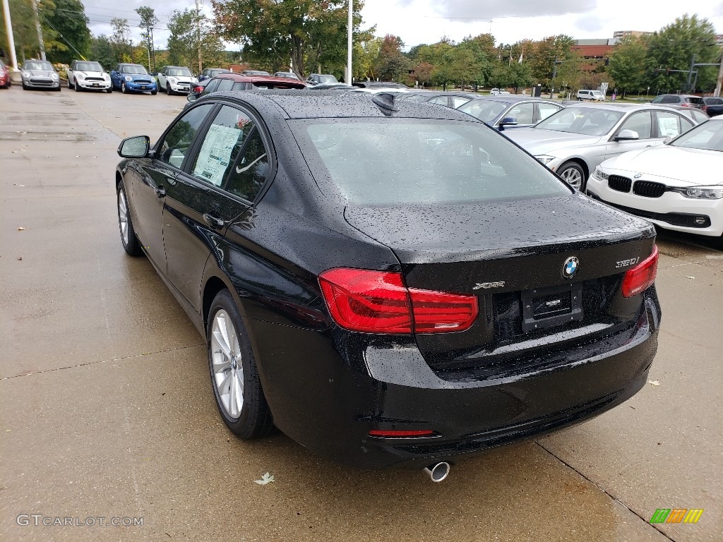 2018 3 Series 320i xDrive Sedan - Jet Black / Black photo #2