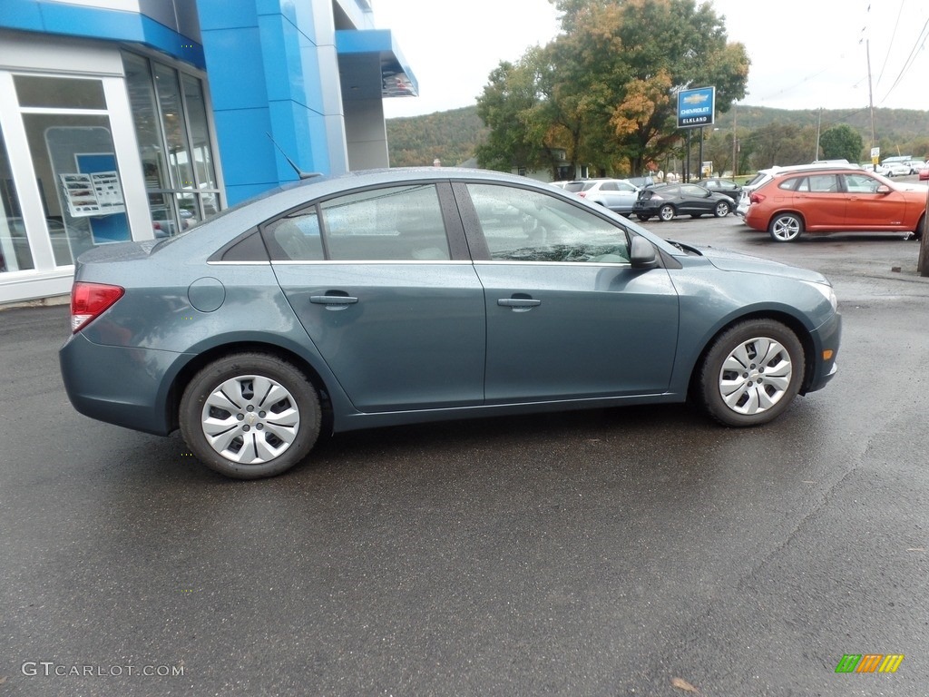 2012 Cruze LS - Blue Granite Metallic / Jet Black/Medium Titanium photo #9