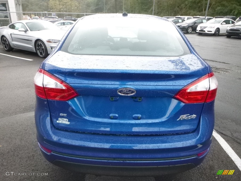 2019 Fiesta SE Sedan - Lightning Blue / Charcoal Black photo #7