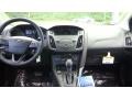 Magnetic - Focus SE Sedan Photo No. 19