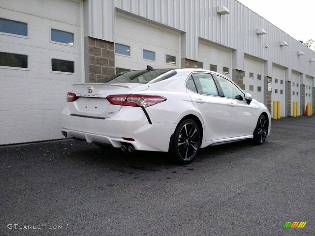2019 Camry XSE - Wind Chill Pearl / Black photo #3