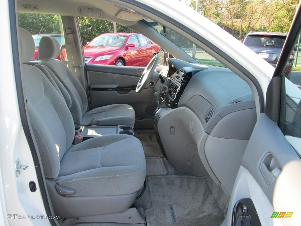 2005 Sienna CE - Natural White / Stone photo #17