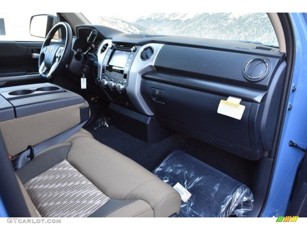 Graphite Interior 2019 Toyota Tundra TRD Off Road Double Cab 4x4 Photo #130031755