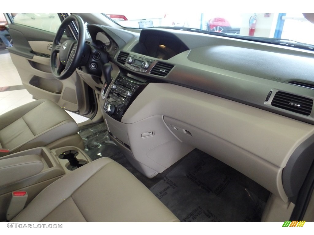 2013 Odyssey Touring - Mocha Metallic / Beige photo #15