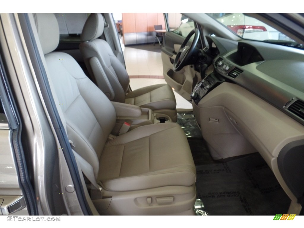 2013 Odyssey Touring - Mocha Metallic / Beige photo #16