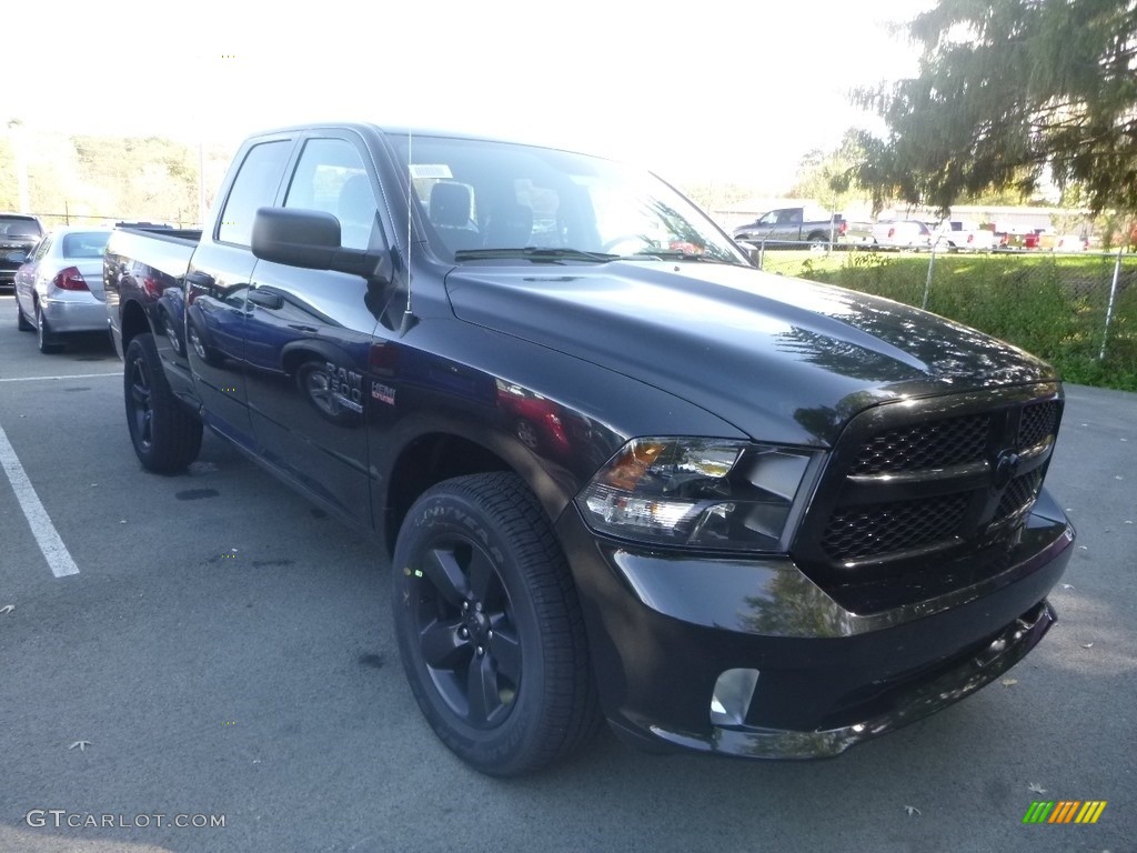 2019 1500 Classic Express Quad Cab 4x4 - Brilliant Black Crystal Pearl / Black photo #11