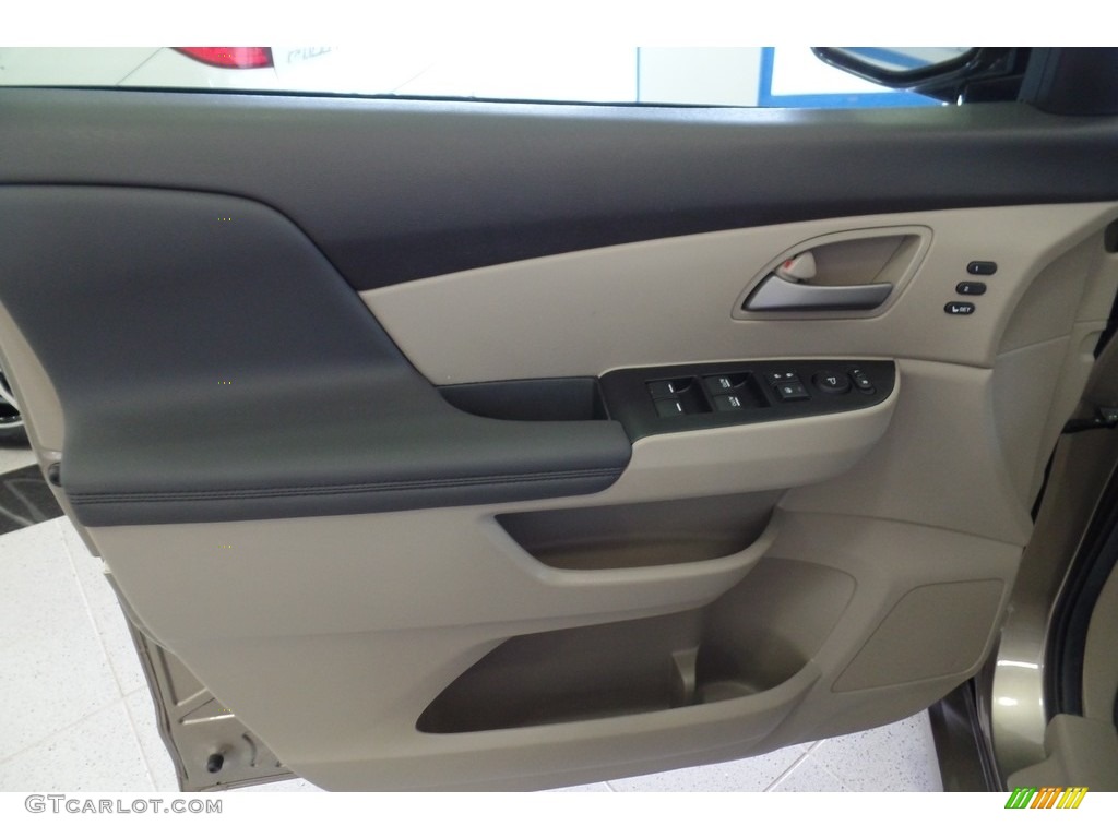 2013 Odyssey Touring - Mocha Metallic / Beige photo #27