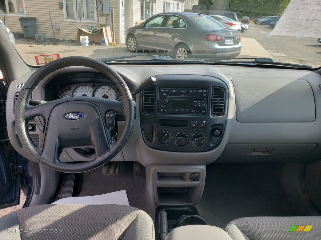 2002 Escape XLT V6 - True Blue Metallic / Medium Graphite photo #11