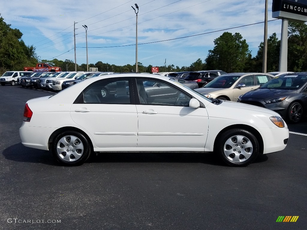 2009 Spectra LX Sedan - Clear White / Gray photo #6