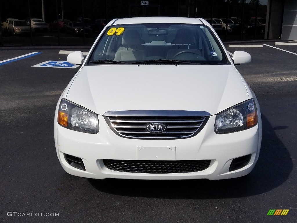 2009 Spectra LX Sedan - Clear White / Gray photo #8