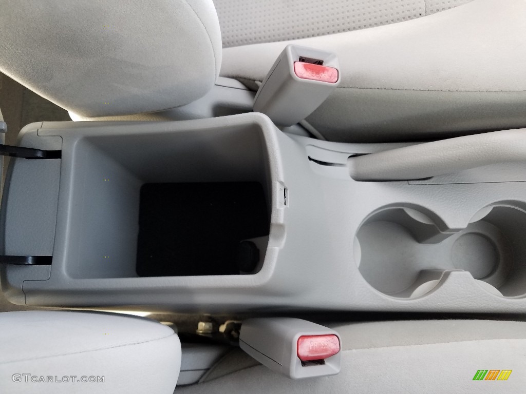 2009 Spectra LX Sedan - Clear White / Gray photo #18