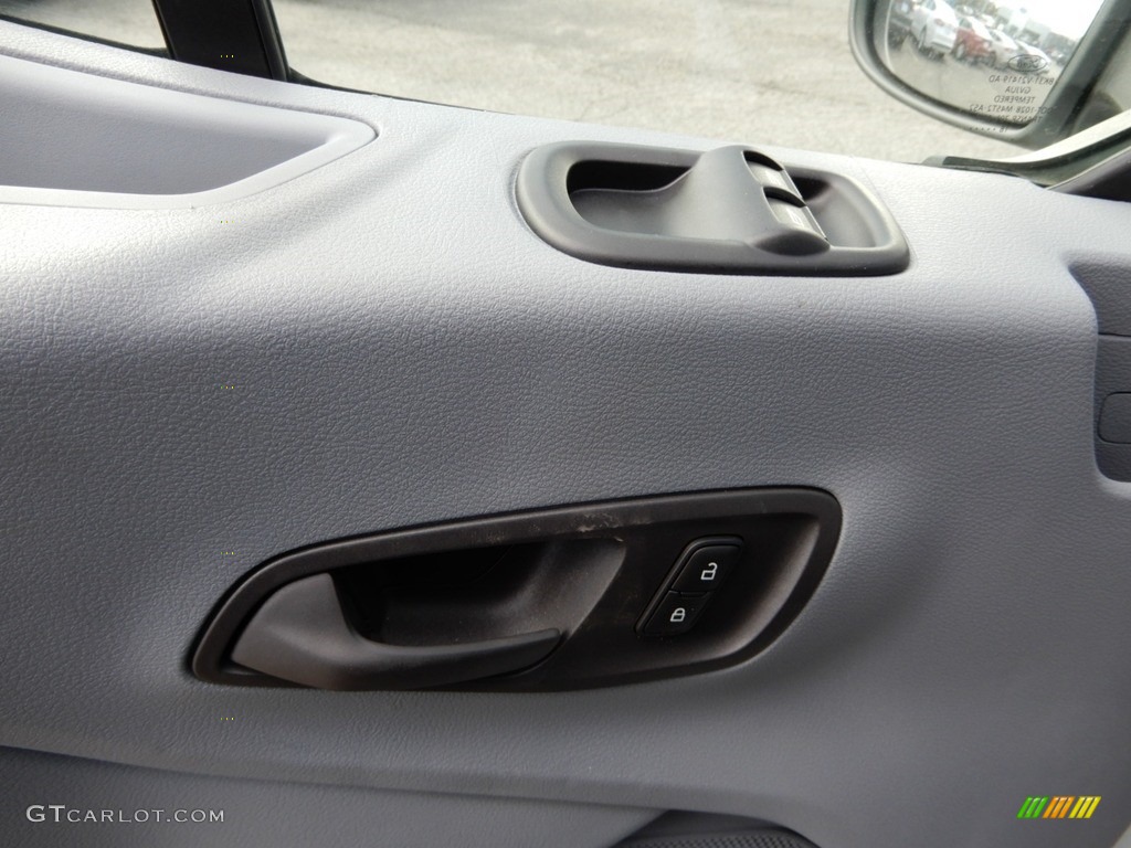 2019 Transit Van 250 MR Long - Oxford White / Pewter photo #12