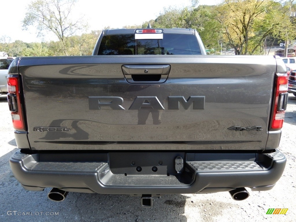 2019 1500 Rebel Crew Cab 4x4 - Granite Crystal Metallic / Black/Red photo #4