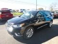Mosaic Black Metallic - Traverse High Country AWD Photo No. 7