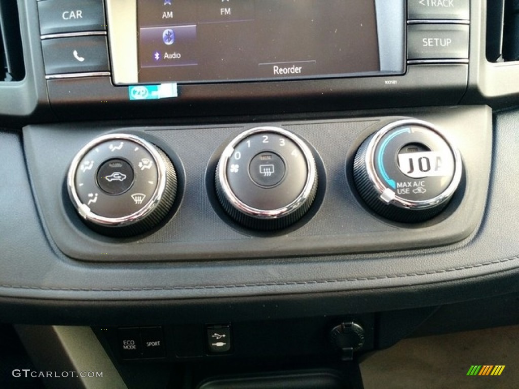 2018 RAV4 LE - Ruby Flare Pearl / Black photo #14