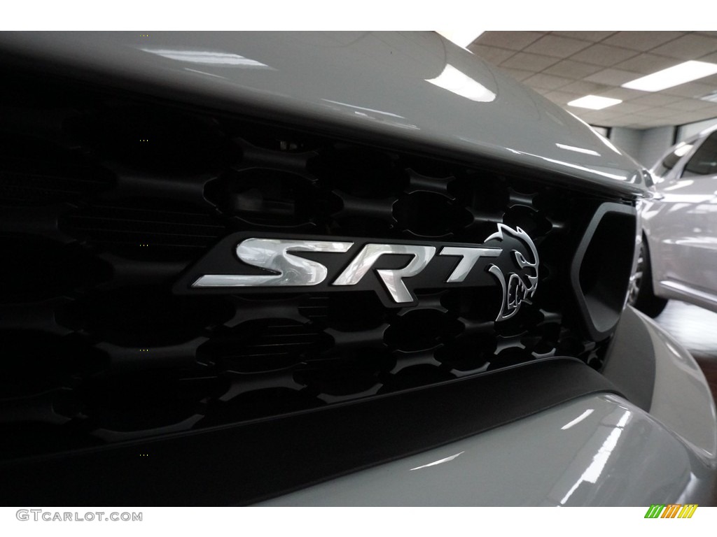 2019 Dodge Charger SRT Hellcat Marks and Logos Photos