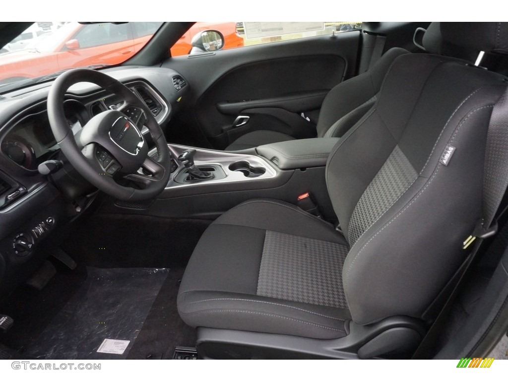 Black Interior 2019 Dodge Challenger R/T Photo #130056065