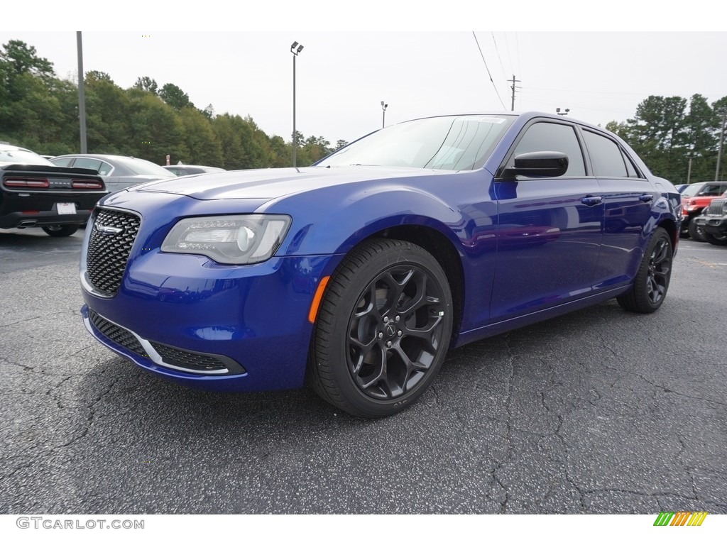 Ocean Blue Metallic 2019 Chrysler 300 Touring Exterior Photo #130056692