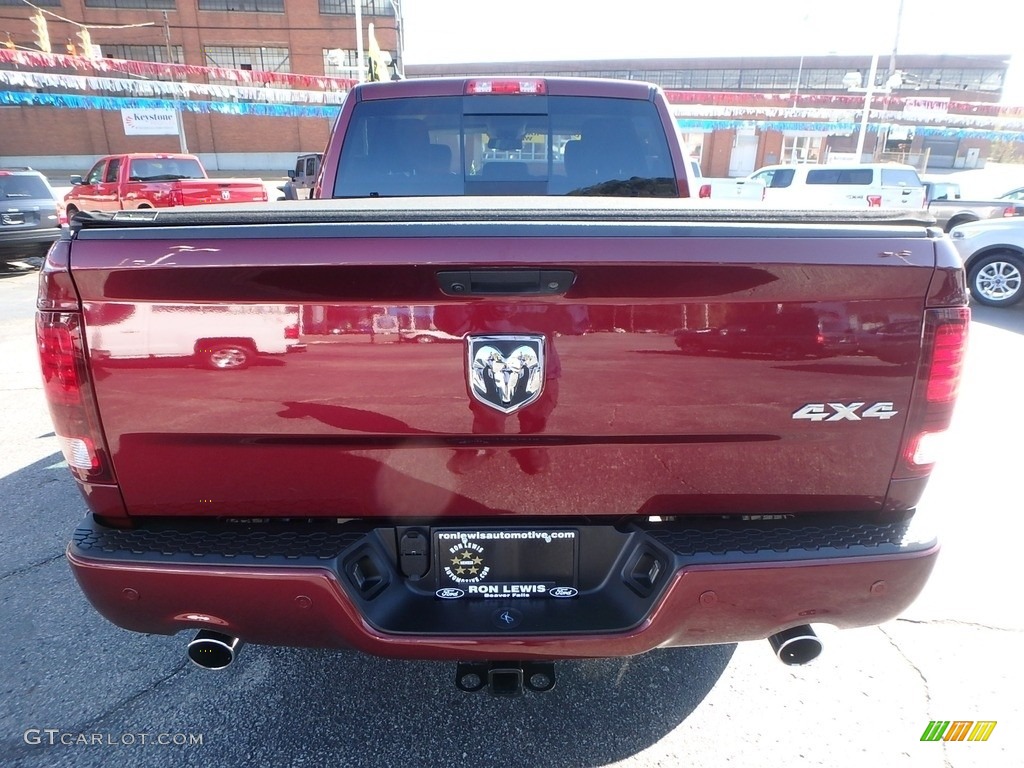 2018 1500 Sport Crew Cab 4x4 - Delmonico Red Pearl / Black photo #3