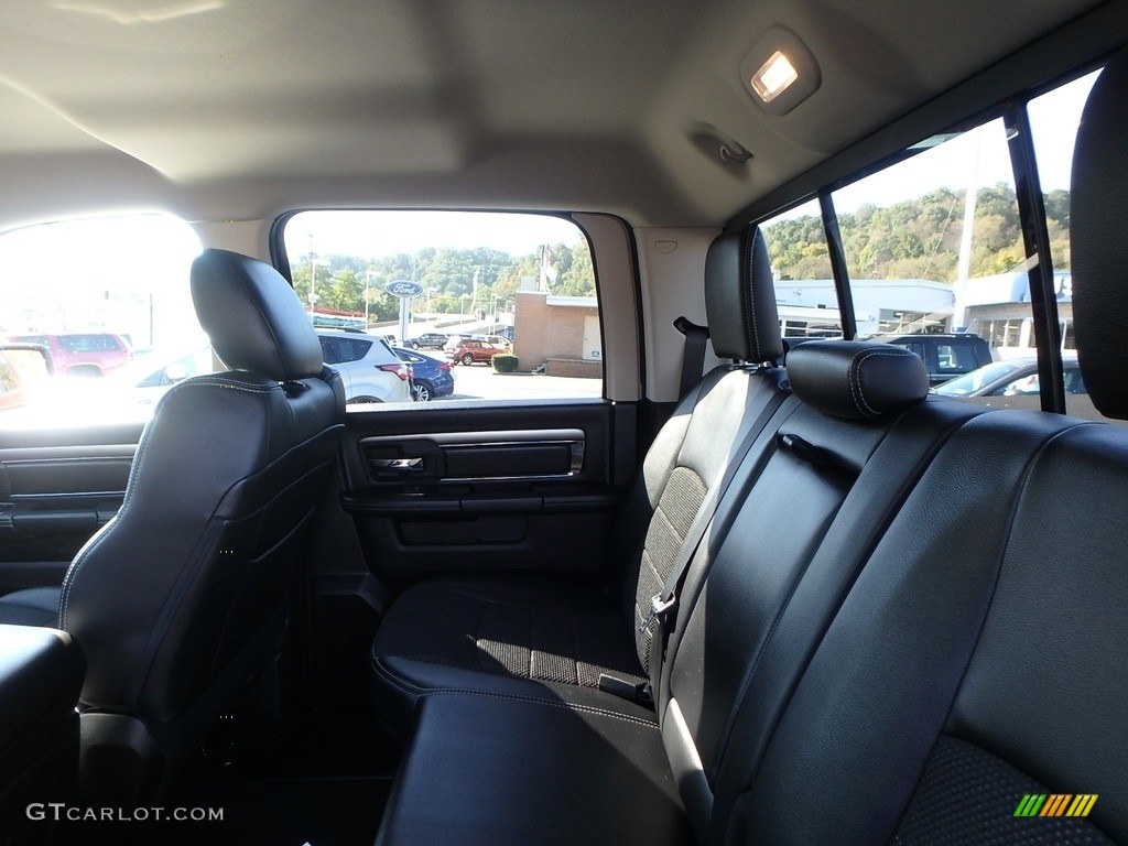2018 1500 Sport Crew Cab 4x4 - Delmonico Red Pearl / Black photo #12