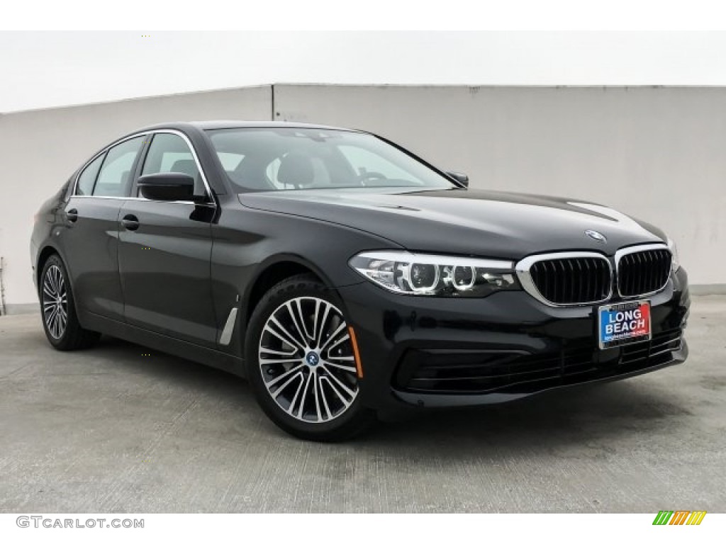 2019 5 Series 530e iPerformance Sedan - Black Sapphire Metallic / Black photo #12