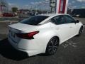 Pearl White - Altima SR Photo No. 4