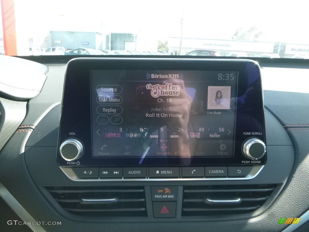 2019 Altima SR - Pearl White / Charcoal photo #17