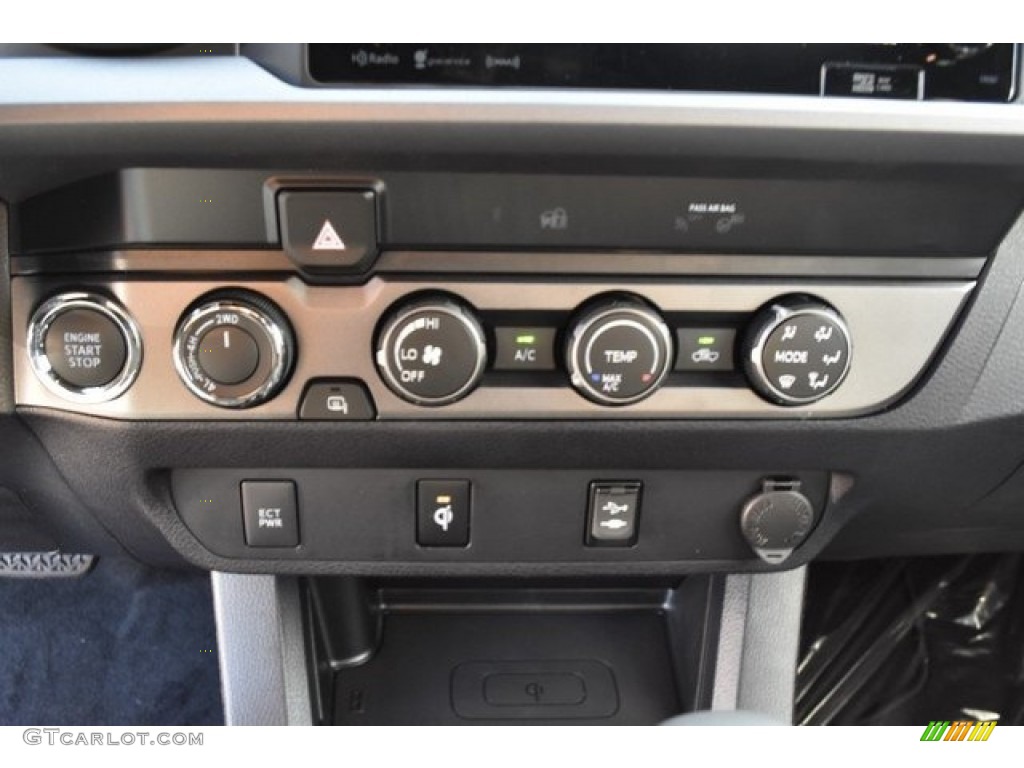 2019 Toyota Tacoma TRD Off-Road Access Cab 4x4 Controls Photo #130063280