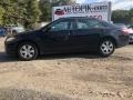 Black - Camry LE Photo No. 5