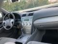 Black - Camry LE Photo No. 19