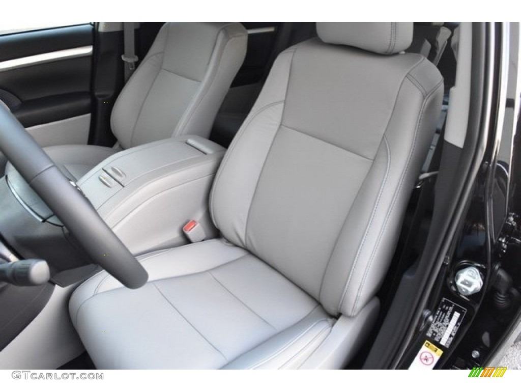 Ash Interior 2019 Toyota Highlander SE AWD Photo #130065989